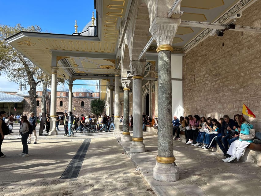 Istanbul: Topkapi Palace & Harem Museum Ticket & Audio Guide - Harem Museum entry: the part you cannot rush