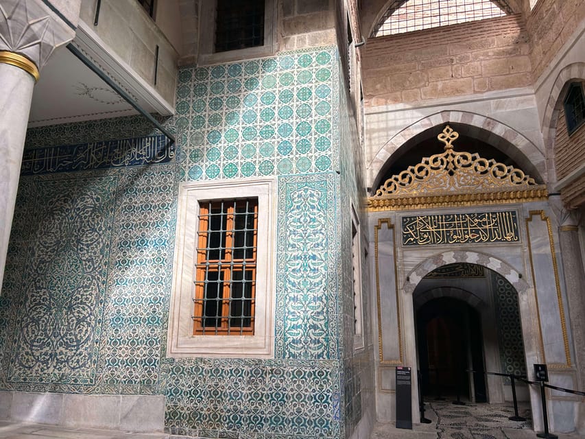 Istanbul: Topkapi Palace & Harem Museum Ticket & Audio Guide - Price and value: what $61 buys you in Istanbul