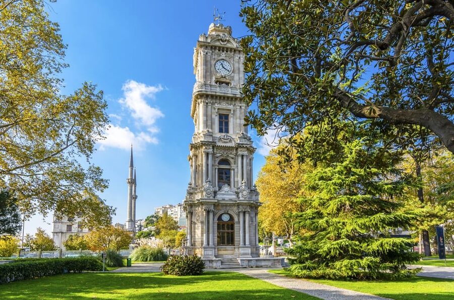 Istanbul: TouristPass Skip-the-Line Entry to 100+Attractions - Princes’ Islands plus a lunch plan to change your pace