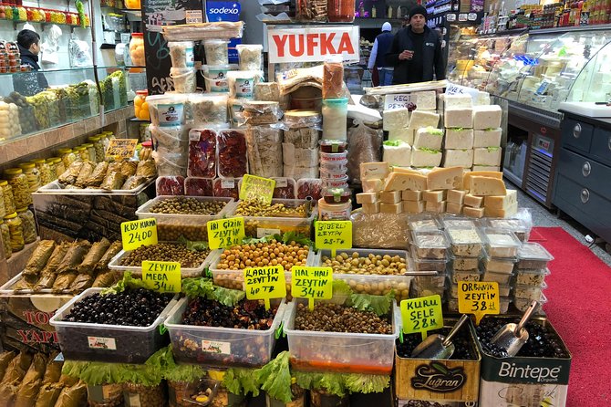 Istanbul Traditional Food Tour with Dinner on Off-Touristy-Path - Karaköy side streets and a lokanta-style dinner flow
