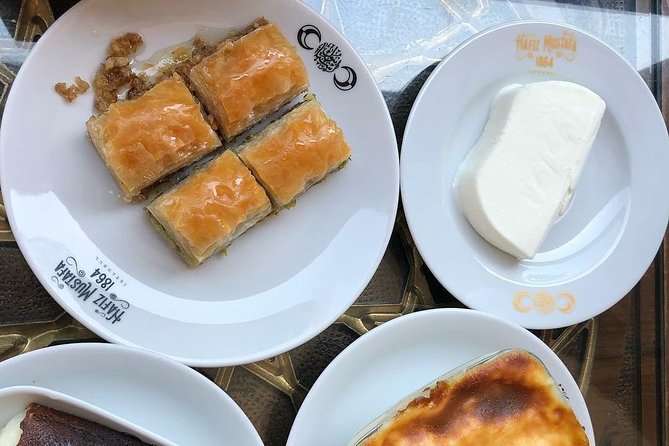 Istanbul Traditional Food Tour with Dinner on Off-Touristy-Path - Crossing the Bosphorus: Europe to Asia by public ferry