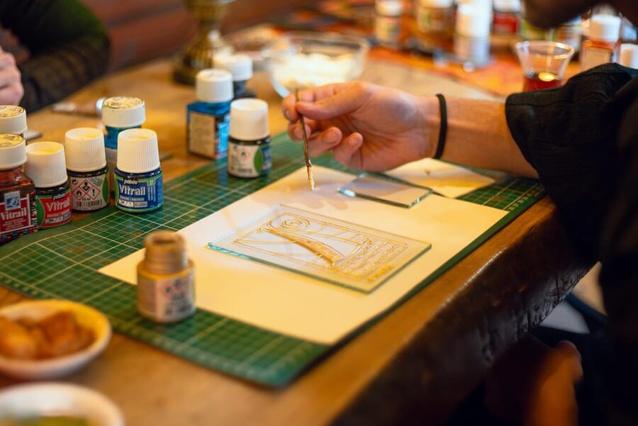 Istanbul: Traditional Stained Glass Painting Workshop - What You Learn Before You Paint: Color Choices And Old Techniques