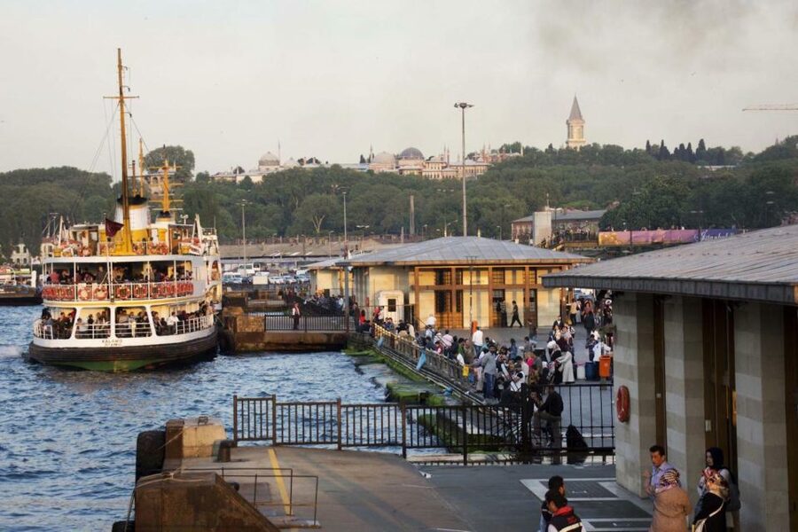 Istanbul: Turkish Food Tour in Kadikoy Across the Bosphorus - The Kadıköy walking stretch: market energy plus local hangout spots