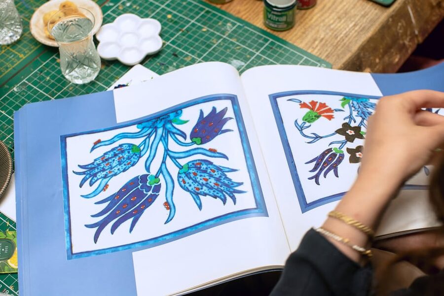 Istanbul: Turkish Tile Painting & Ceramic Workshop w/ Snacks - Who this workshop suits best, and who should think twice