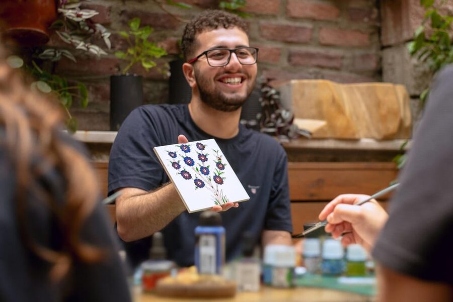 Istanbul: Turkish Tile Painting & Ceramic Workshop w/ Snacks - Choosing motifs, making it yours, and avoiding design stress