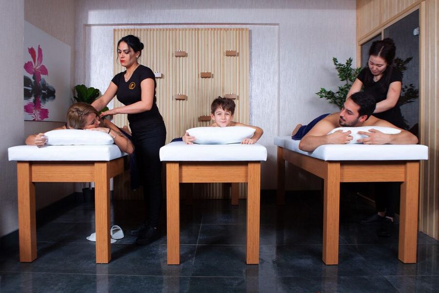 Istanbul: VIP Turkish Bath & Free Transfers - Peeling scrub and bubble foam massage: the signature wow moment