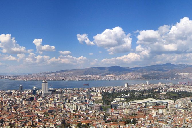 Izmir City Tour - Konak Meydanı lunch free time: how to use the break well