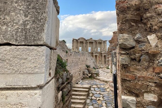 Izmir to Private Ephesus - Artemission Temple-Mother Mary's House - Meryemana, Mary’s House, and the pilgrimage story on the mountain