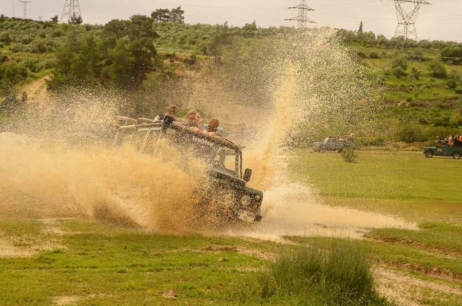 Jeep Safari-Lunch-Boat-Canyon-Waterfall-Foam,Water Party - Lunch at Green Lake: included, filling, and easy to plan around