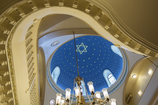 Jewish District Guided Walking Tour in Istanbul - Kamondo Stairs in Beyoğlu: 45 minutes with strong visuals