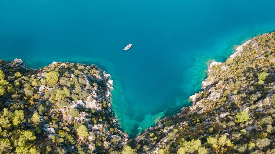 Kas: (Small Group) Day Trip to Kekova Island, Demre & Myra - Esmeralda Bay lunch and swim break, why this stop works