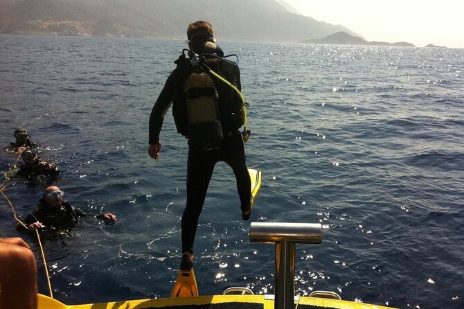 Kemer Scuba Diving Experience: Two Dives with Lunch - Lunch timing: fuel for the second session