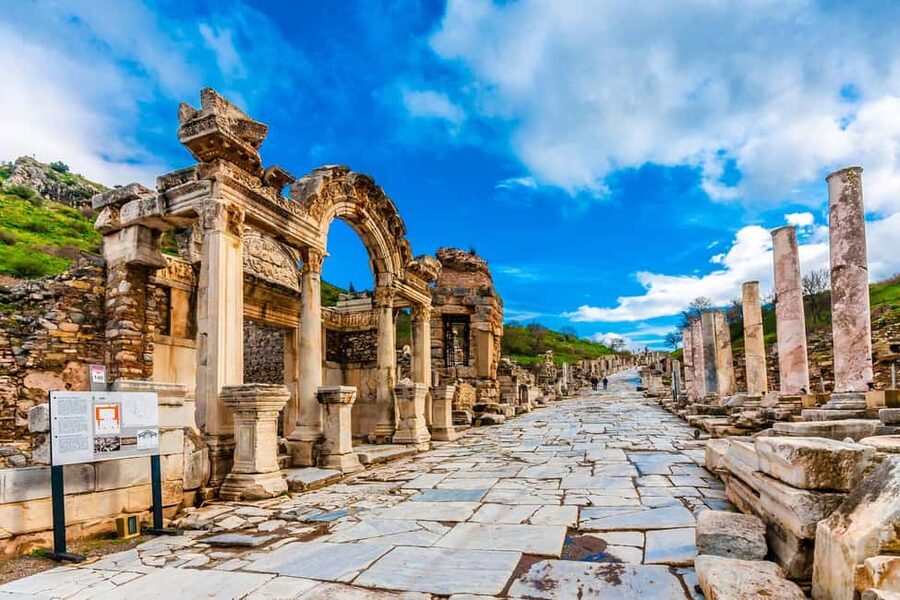Kusadasi: Ephesus Private Tour for Cruise Guests - House of the Virgin Mary: A Peace Break From Roman Stones