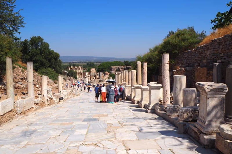 Kusadasi: Ephesus & Temple of Artemis Tour with Entry Ticket - Ephesus: A Walk Through a Roman Megacity