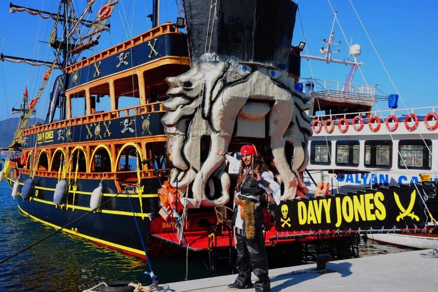 Marmaris: All-Inclusive Pirate Boat Trip with Pickup Option - Kids Entertainment and a Family-Friendly Sea Day Pace