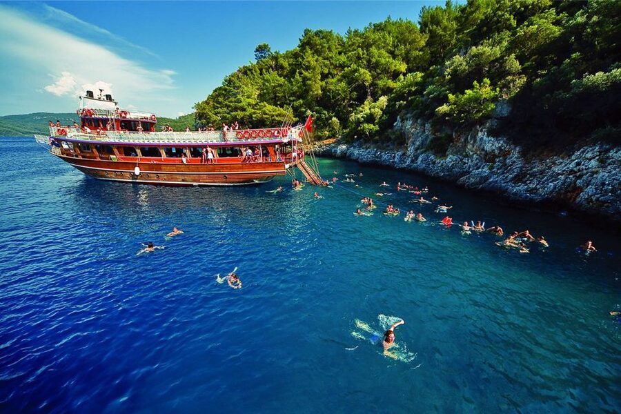 Marmaris Full-Day Boat Trip with Unlimited Soft Drinks+Lunch - Getting to the Boat at 9:30AM: Pickup Rules and Timing Expectations