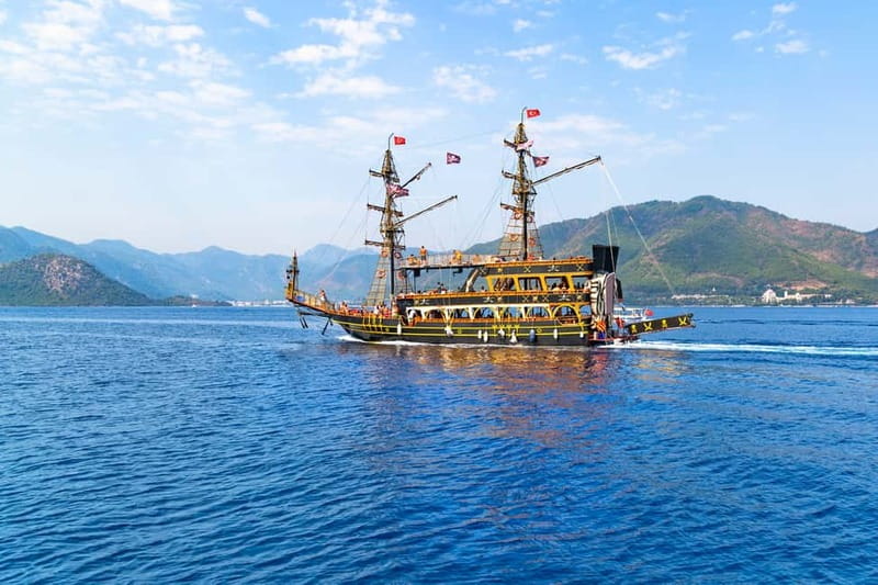 Marmaris: Pirate Boat Trip with Meal, Drinks and Transfer - Akvaryum Koyu plus lunch: the longest swim window