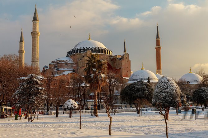 Morning Istanbul: Half-Day Tour with Blue Mosque, Hagia Sophia, Hippodrome and Grand Bazaar - Why this morning Istanbul loop is so efficient