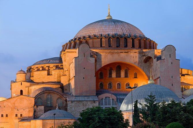 Morning Istanbul: Half-Day Tour with Blue Mosque, Hagia Sophia, Hippodrome and Grand Bazaar - Hotel pickup at 8:30 am: the part that can make or break the morning