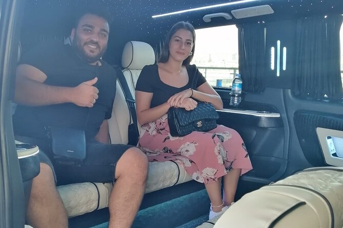 One Way Private Vip Transfer from Istanbul Airport to City Center - Communication and language: what to do so the handoff goes smoothly