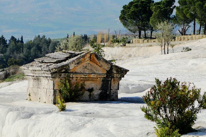 Pamukkale and Hierapolis Full-day Guided Tour from Alanya - The tour guide experience, and what to expect from English