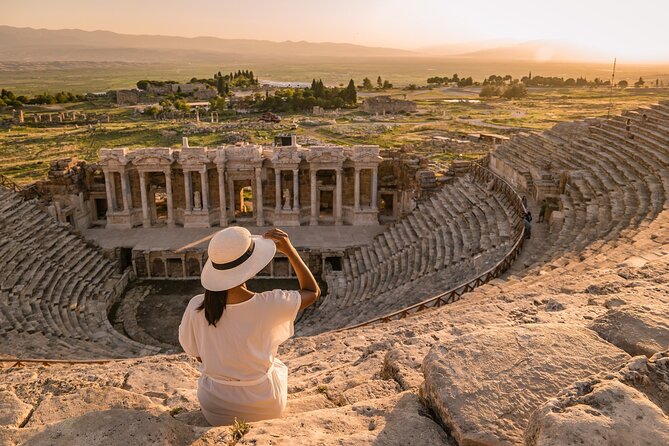 Pamukkale and Hierapolis Full-day Guided Tour from Antalya - Professional guiding matters, and small groups help