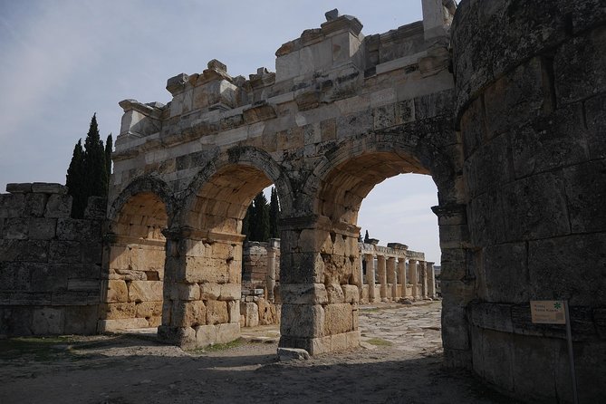 Pamukkale and Hierapolis Small Group Tour - Karahayit Rust-Red Hot Springs: A Warm Up Before the Cliffs