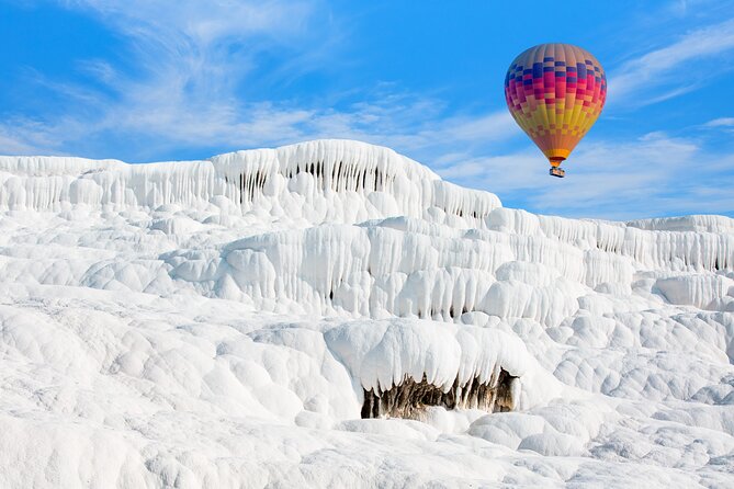 Pamukkale Full Day Guided Shared Tour with Lunch from Antalya - Getting to Pamukkale: the morning bus and comfort stops