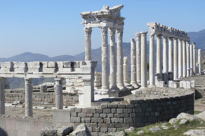 Pergamon Tour - What the Day Feels Like: Pace, Walking, and Timing