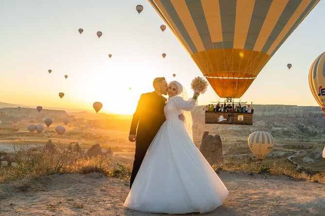 Photoshoot Experience in Cappadocia with Flying Dress - Sunrise Timing in Göreme, Why 5:00am Works