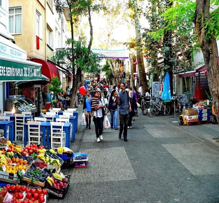 Princes Island Full Day Tour with Lunch - Büyükada: the electric car tour and mansion streets