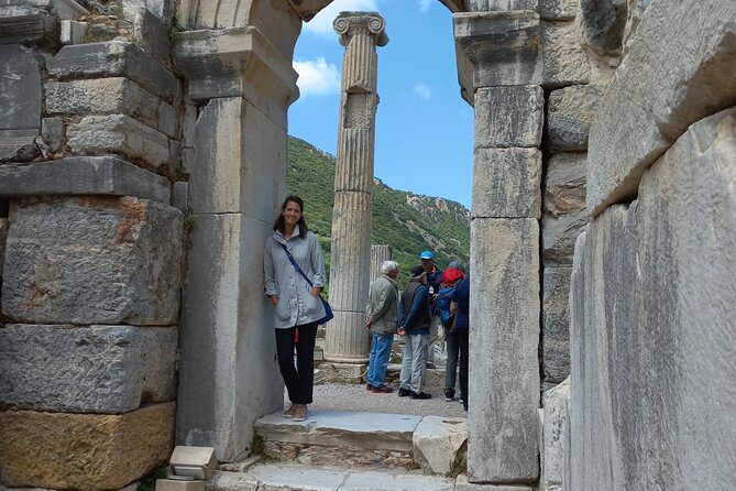 Private Biblical Ephesus Tour from Kusadasi Port with Lunch - Temple of Artemis: quick time, big symbolism