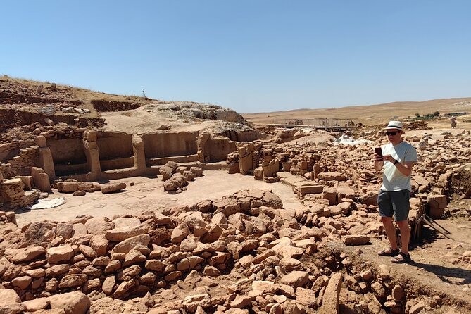 Private Daily Tour in Gobeklitepe and Karahantepe from Istanbul - Karahantepe and Gobeklitepe: the core of the day