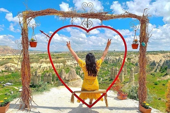 Private Double Cappadocia Tour (Red + Green Tour) - Ihlara Valley: the 3.5 km walk and what to expect at lunch