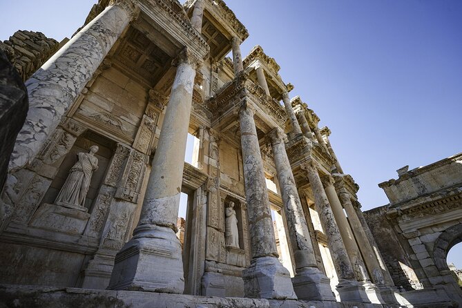 Private Ephesus skip line Tour Lunch inc only for cruisers - Your Guide and the Private Format: Olcay’s Flexible Approach