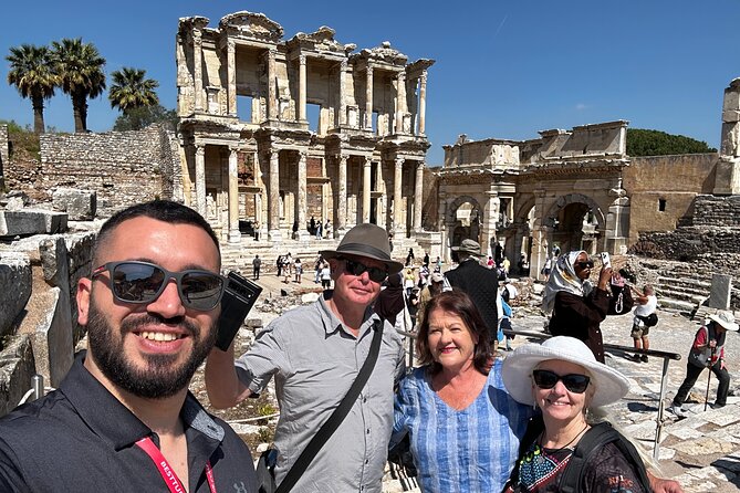 PRIVATE EPHESUS TOUR FOR CRUISERS: On-time Return and Skip-Line - Kusadasi Around the Edges: Pigeon Island and Panoramic Passing Views