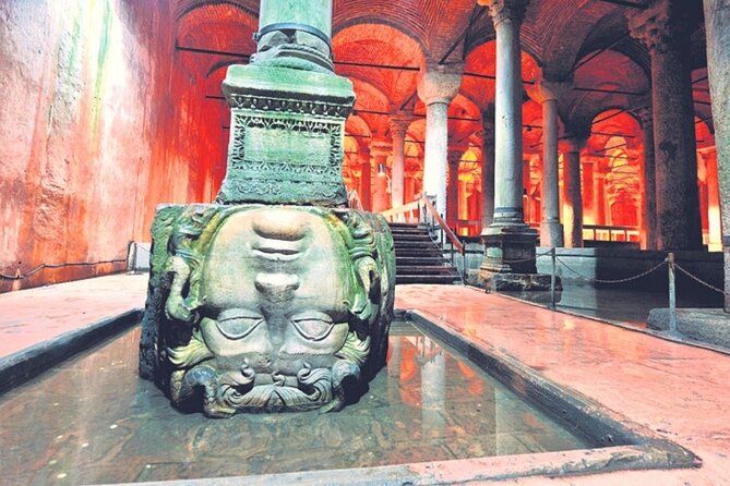Private Guided Basilica Cistern and Topkapi Palace with Skip Line - Basilica Cistern: The 6th-Century Waterworld Beneath Istanbul