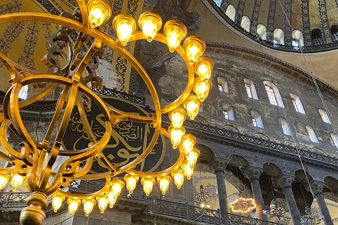 Private Guided İstanbul City Tour - Basilica Cistern: the cool reset under the city