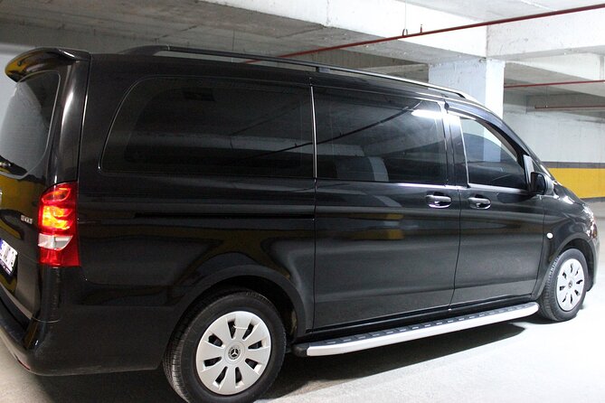 Private Istanbul Airport (IST) Arrival or Departure Transfer - Who this transfer is best for (and when you might not use it)