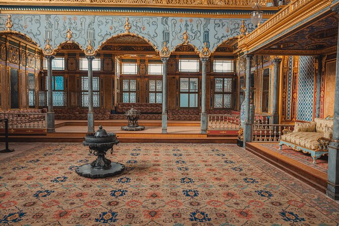 Private Istanbul Tour: Explore the City's Classics with a Guide - Grand Bazaar: Shopping at the Heart of Istanbul (and Why Timing Matters)