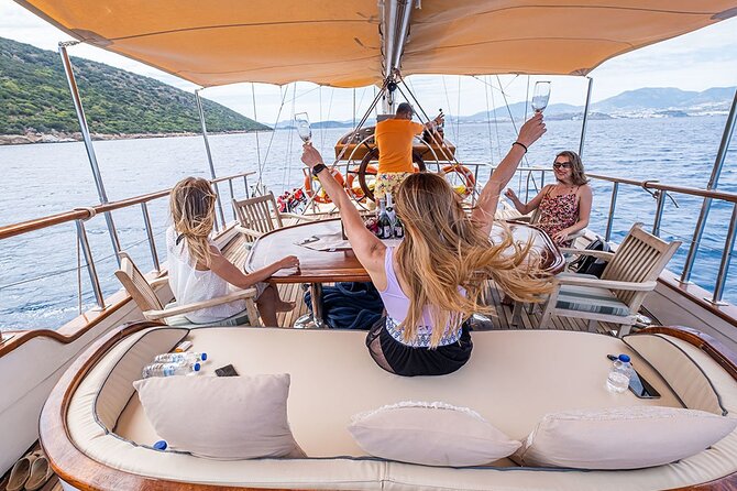 Private Sunset Boat Tour in Bodrum With Dinner - Why This Private Sunset Boat Tour Feels Different in Bodrum