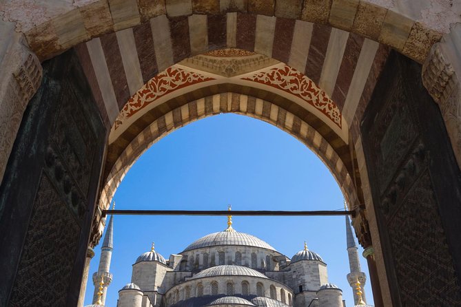 Private Tour: Istanbul’s Ottoman Experience Including Topkapi Palace and Blue Mosque - Stop 1: the Hippodrome and the Obelisk of Theodosius photo moment
