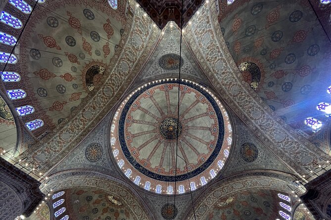 Private Tour to Historical Peninsula in Istanbul - Galeyan Restaurant lunch break: a built-in pause near the sights