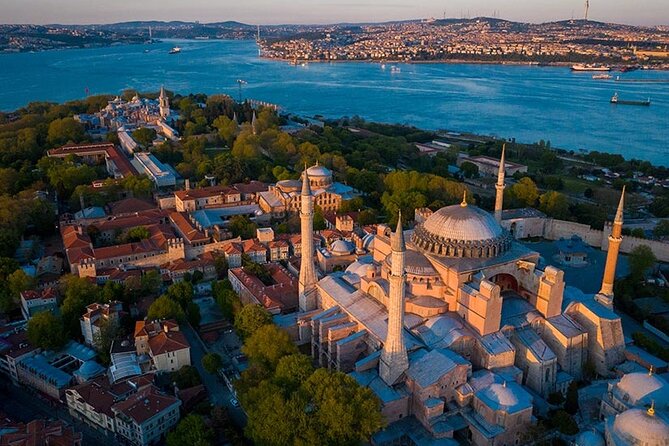 Private Tour to Historical Peninsula in Istanbul - Blue Mosque: the Ottoman interior story behind the nickname