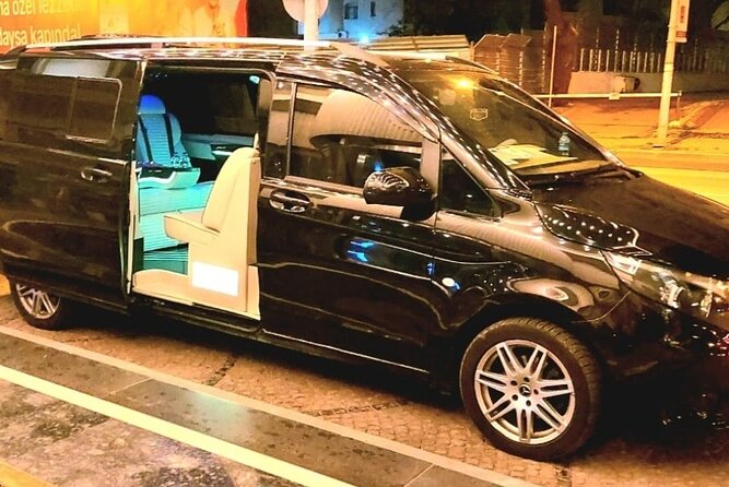 Private VIP Minivan Luxury & Family Friendly Meet Transfer - Airport to Hotel: What the Ride Feels Like From the First Minute