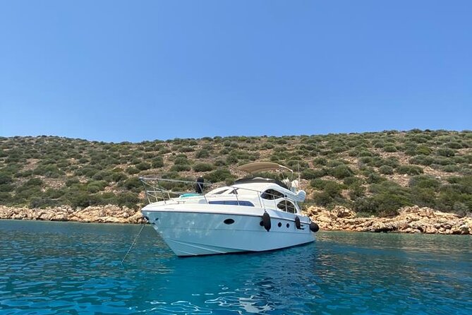 Private VIP Motoryacht Charter in Bodrum For 6 Hours With Lunch - The Real Hook: A Private “Bay-Hopping” Day in Bodrum