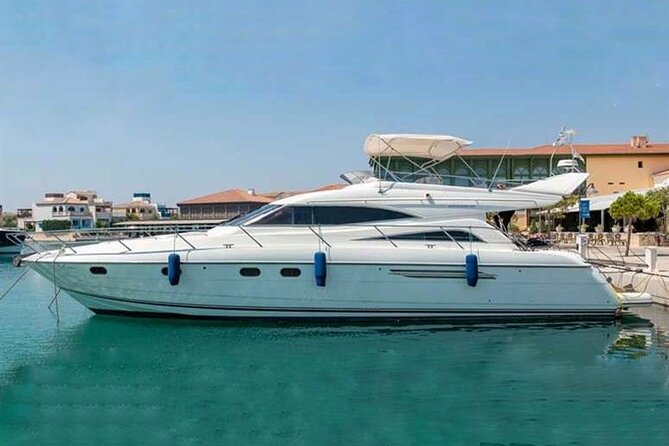 Private Yacht for Surprise Events / Birthday, Proposal, Anniversary, Party etc - Stop by stop: what to look for from the sea