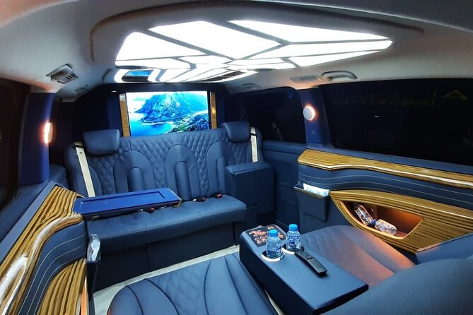 Professional Airport Transfer Services in All Turkey - Inside the vehicle: comfort, luggage space, and real-world amenities