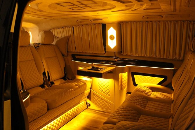Professional Airport Transfer Services in All Turkey - When prices shift: city center vs. out-of-area hotels