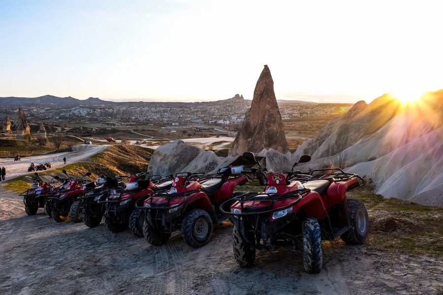 Quad Safari through the Sword, Love & Rose Valleys - What to Wear (So Dust Does Not Ruin Your Photos)